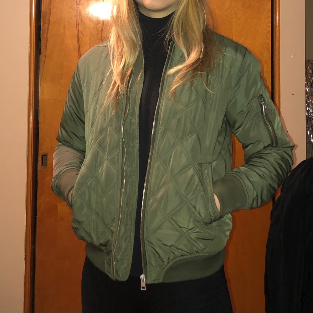 (SOLD) Olive Green Quilted Bomber Jacket